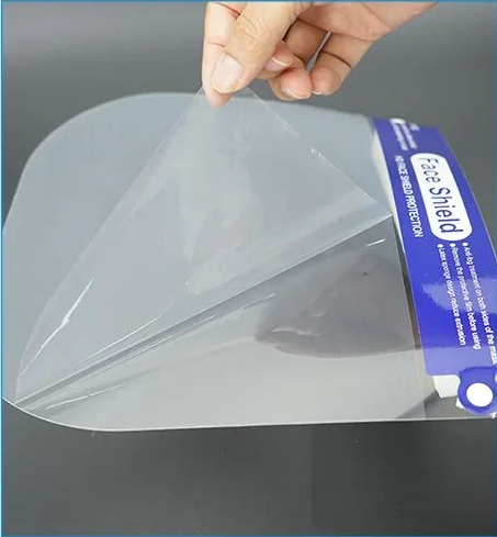 防霧面罩鏡片的材料選擇，都有哪些優點？