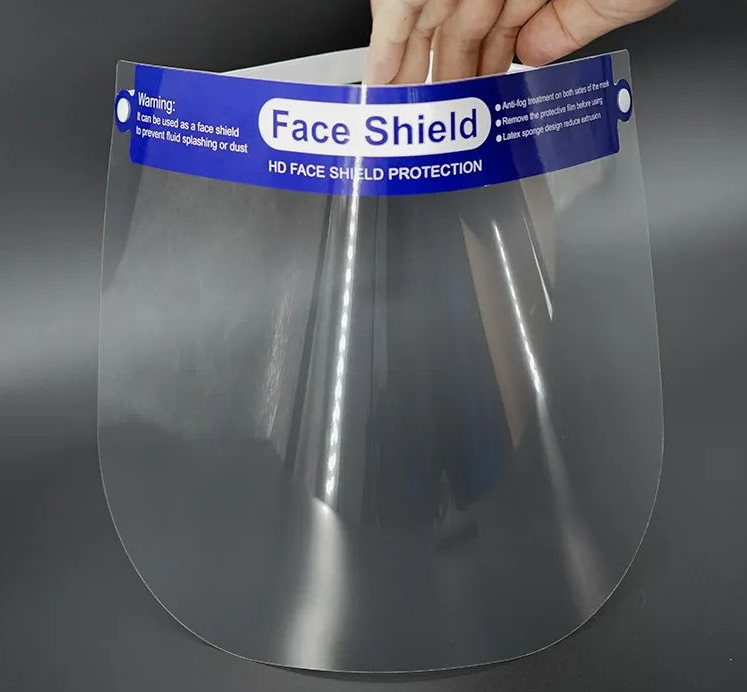 提高防霧薄膜面罩產能，全球接力抗疫